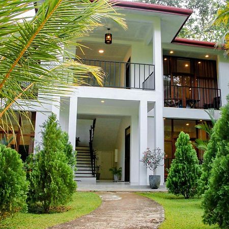 Manike Lodge Habarana Ngoại thất bức ảnh