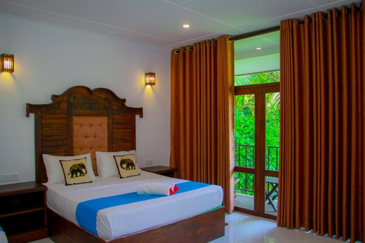 Manike Lodge Habarana Ngoại thất bức ảnh