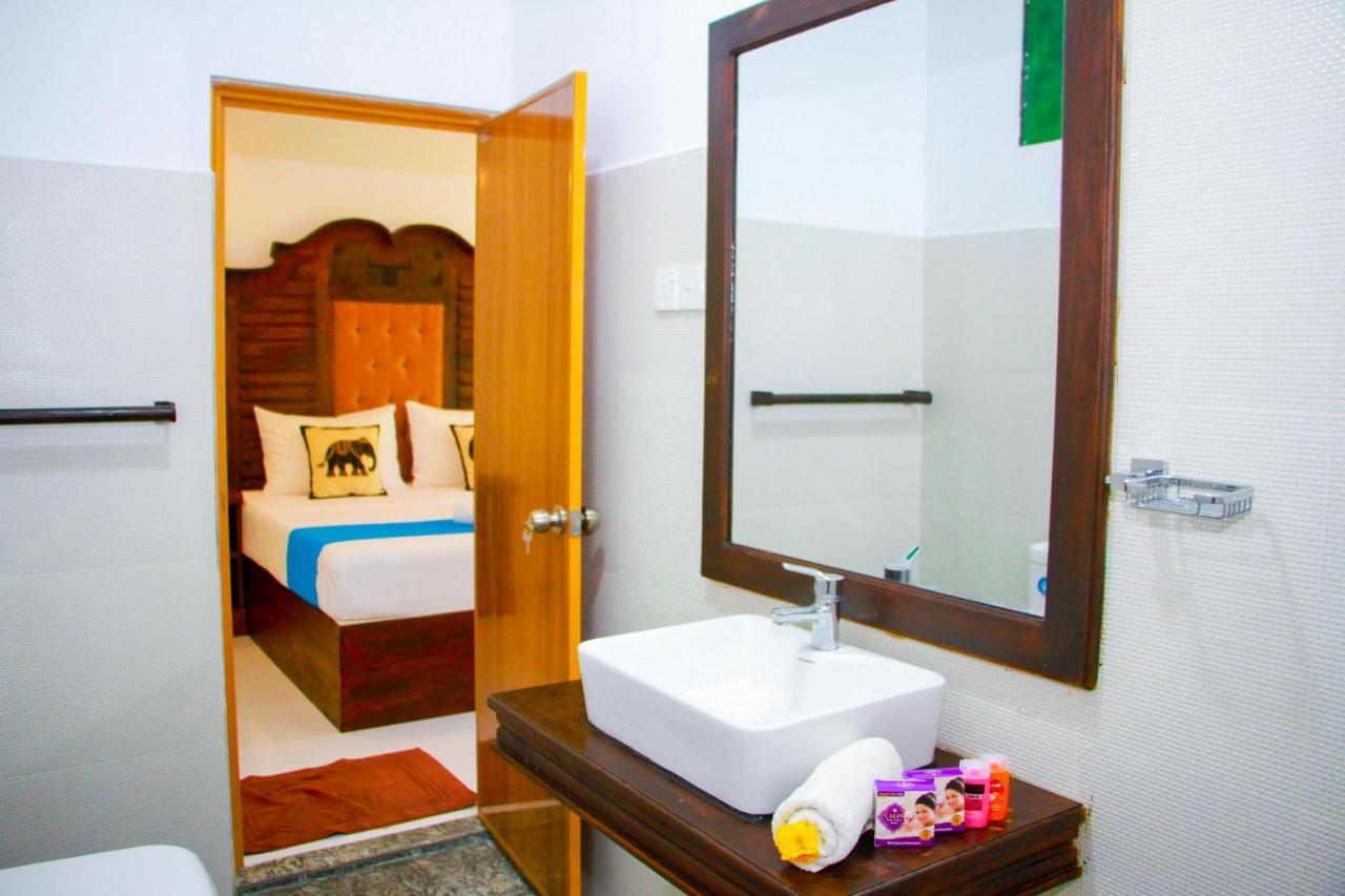 Manike Lodge Habarana Ngoại thất bức ảnh